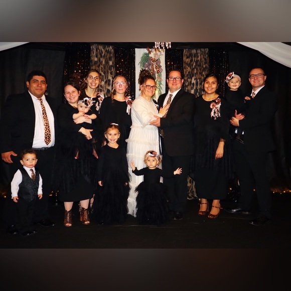 Meet your Posher, Mandi - Picture 4 of 16